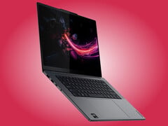 联想在 Yoga Pro 7 15ASH11 上配备了触觉反馈触控板。