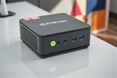 配备 AMD Ryzen 5 7640HS 和 32GB DDR5 内存的 GMKtec NucBox M6 Ultra（图片来源：Notebookcheck）