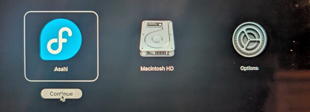 按住Apple Silicon Mac 上的电源按钮，就能进入启动菜单，在这里可以启动 Asahi（图片来源：Notebookcheck）。
