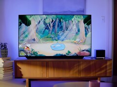 客厅中的 Valve 蒸汽机(图片来源:截图,Valve YouTube,有编辑)