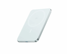 新款 Anker Nano Power Bank（上图）与Apple 独家型号相似。(图片来源：Anker）