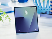 Galaxy Z Fold 7，这是三星下一代折叠屏手机的前代机型。