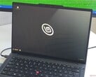 运行 Linux Mint 的联想 ThinkPad T14 Gen 7。