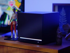 蒸汽机显示在桌面上