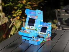 刺猬索尼克操纵杆播放器和刺猬索尼克全能播放器（图片来源：世嘉）