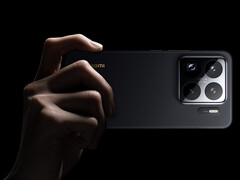 小米 15S Pro 在 Giztop 上的起售价为 949 美元。图为：手机。(图片来源：小米）