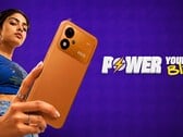 一张展示年轻女性的小米Poco M8 Power宣传图