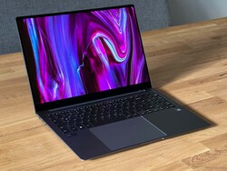 回顾：三星Galaxy Book4 Pro 16。测试设备由德国三星公司提供。