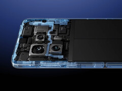 与图中的 OnePlus 13 相比，OnePlus 15 的长焦相机体验应该会有所升级。(图片来源：OnePlus）