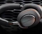 Bowers &amp; Wilkins Px8 McLaren版有微妙的橙色点缀，并在多个市场上销售。(图片来源：Bowers &amp; Wilkins)