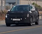 起亚 EV3 被拍到在路上测试。(图片来源：Autospy）