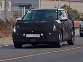 起亚 EV3 被拍到在路上测试。(图片来源：Autospy）