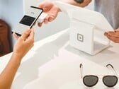 谷歌显然已阻止所有搭载中文ROM的智能手机使用Google Pay进行非接触式支付。