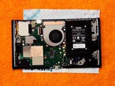 任天堂 Switch 2 的冷却系统包括一个小型风扇和铜质热管（图片来源：ProModding，YouTube）