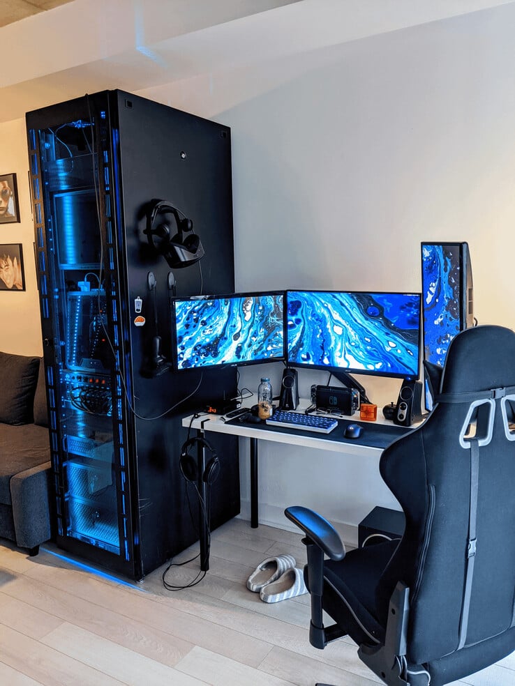 (图片来源：u/Wuwica via r/battlestations)
