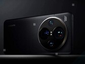 刚刚在 IMEI 数据库中发现了全球徕卡相机旗舰 2025 的第一批线索。(图片来源：SK、Youtube）