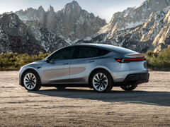 新款 Model Y 的流银配色（图片来源：特斯拉）