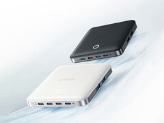 这种新型台式充电器的价格在 50 美元到 80 美元之间。图:两种颜色的配件。(图片来源:@AnkerInsider)