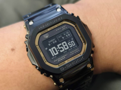 卡西欧 G-Shock GMW-BZ5000GD-1（如图）。(图片来源：WatchUSeek）