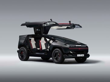 Ceer EXOBOT SUV。