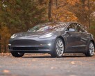 在《消费者报告》的一项二手车研究中，特斯拉的 Model S 和 Model X 排名倒数第三。