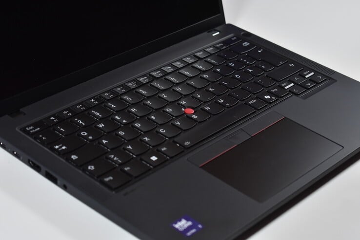 联想 ThinkPad T14 第 6 代：键盘