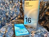 OPPO Reno 16 FS 让我们难以定论——它究竟是一款出类拔萃的设备，还是说价格终究偏高？