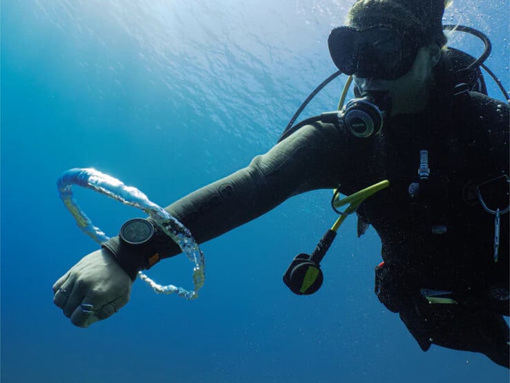 Suunto Nautic S（图片来源：Nautic）