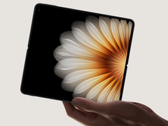 Oppo Find N5 的内部显示屏。(图片来源:Oppo)