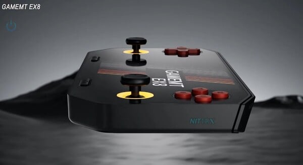 GameMT EX8 是一款相当厚实的掌上电脑。(图片来源：Nittrx）