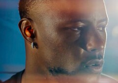 Apple 在一段预告视频中，人们已经一睹 Powerbeats Fit 的风采。(图片来源：Apple)