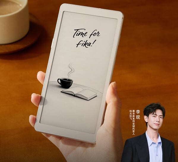 iFlytek Fika 配备了 Carta 1300 电子墨水显示屏。