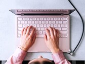 MacBook Neo Lock 的设计旨在提高笔记本电脑的防盗性。