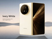 象牙白版 Magic V5 是唯一厚度为 8.8 毫米的版本。（图片来源：Honor)