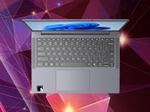 IdeaPad Slim 3x 14Q7X11 重 1.3 千克。