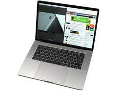 Apple MacBook Pro 15 Late 2016 2.6 GHz