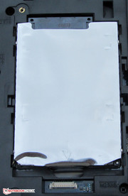 The hard drive can be pulled out easily.