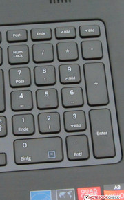 A number pad is installed.