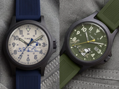 《花生漫画》× Timex Expedition Acadia 系列 TW2Y84600 和 TW2Y84700。