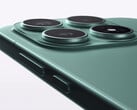 据称,标准版 Xiaomi 18 将配备与 Pro 版类似的 200MP 徕卡相机系统。图示:展示 Xiaomi 17 后置摄像头的宣传图片。