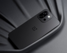 云墨黑配色的 OnePlus 13T。(图片来源：微博数字聊天站）