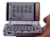 “PocketMage 手持设备支持内置 Wi-Fi 功能