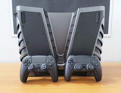 据传，PS5 Pro 的开发套件与前代产品非常相似，其中一些最终出现在了 eBay 上。(图片来源：eBay）