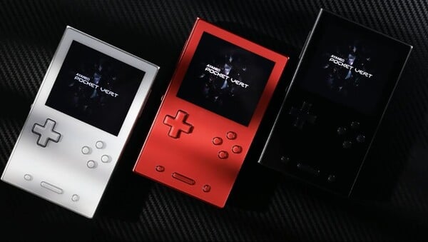 Ayaneo Pocket Vert 将有三种颜色可供选择。(图片来源:Ayaneo)