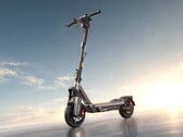 Segway Max G3 Plus 电动滑板车搭载 2,200W 增压模式，0-15 英里/小时加速时间仅需 2.4 秒。