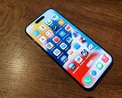 iPhone 15 Pro 的总体设计与 iPhone 14 Pro 相同。