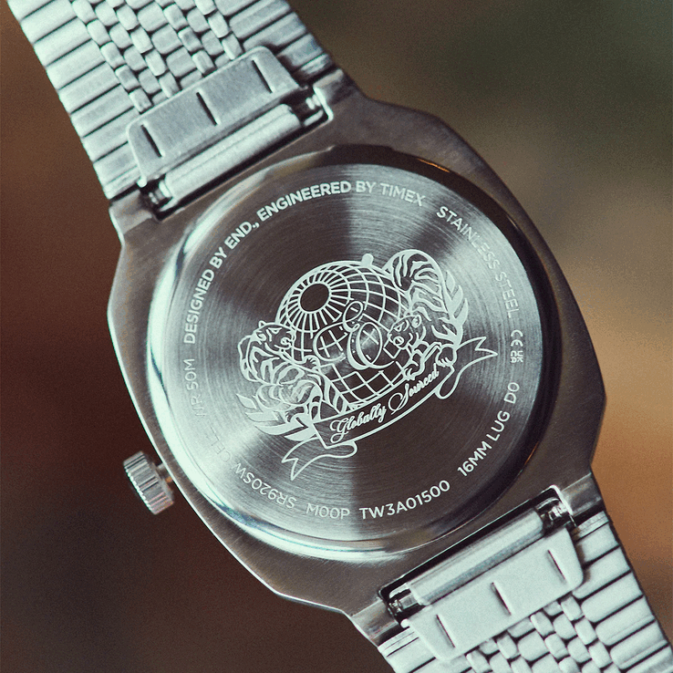 Timex END. x Timex 1981 复刻版灵感系列的表背。