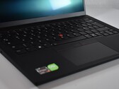不平等待遇：联想如何让ThinkPad P14s Gen 5的AMD变体变得更糟（图片来源：Benjamin Herzig/Notebookcheck）