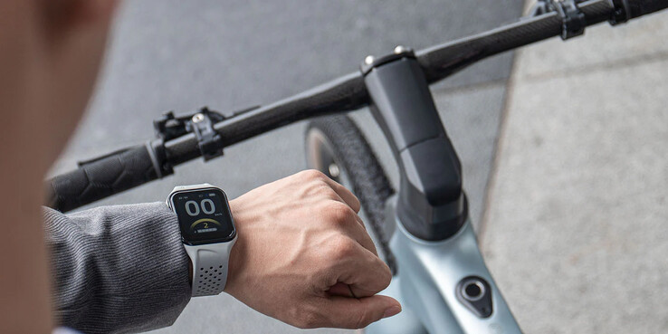Fiido Mate 手表可与 Air 电动自行车连接（图片来源：Fiido）