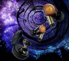 JVC Kenwood Wood Master 入耳式 ANC 耳机采用自修复漆和非洲花梨木驱动单元。(图片来源：JVC Kenwood）